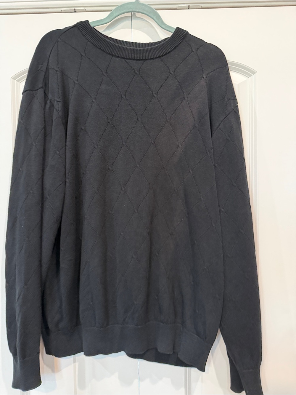 Greg Norman Collection Men's Crewneck Sweater in Charcoal Black